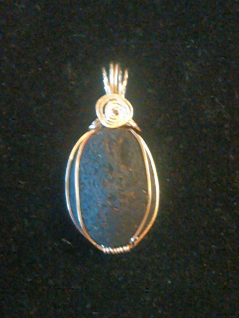 Cintamani Stone wire wrap